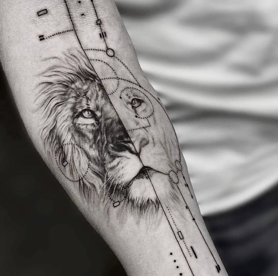 Lion with geometric lines